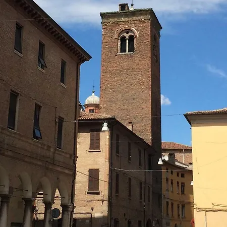 Torre Dei Leuti * Φεράρα